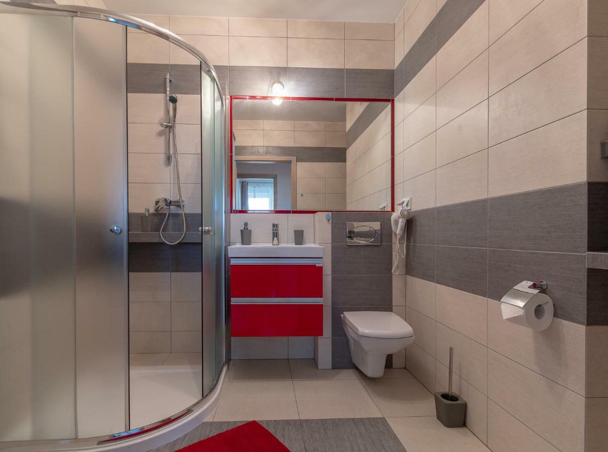 Apartament Metropolia Typu Deluxe, Free Wifi, Fv Варшава Екстериор снимка